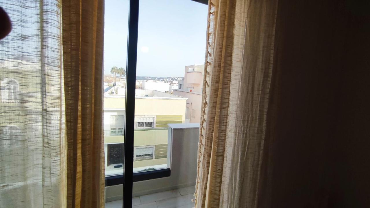 Ideal Appart La Marsa Jade Residence De Luxe Bagian luar foto